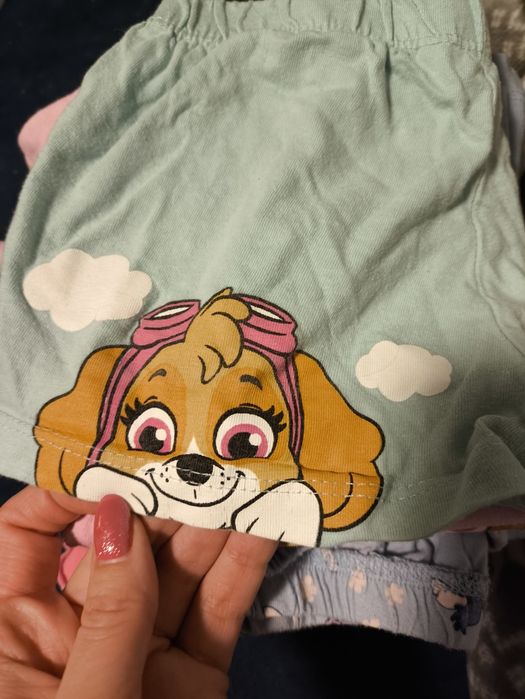 Zestaw pizamek 98/104 bliźniaczek. Super cena