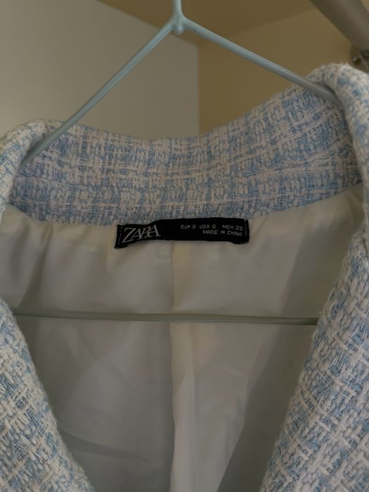 Стильний твідовий жакет Zara в розмірі s
