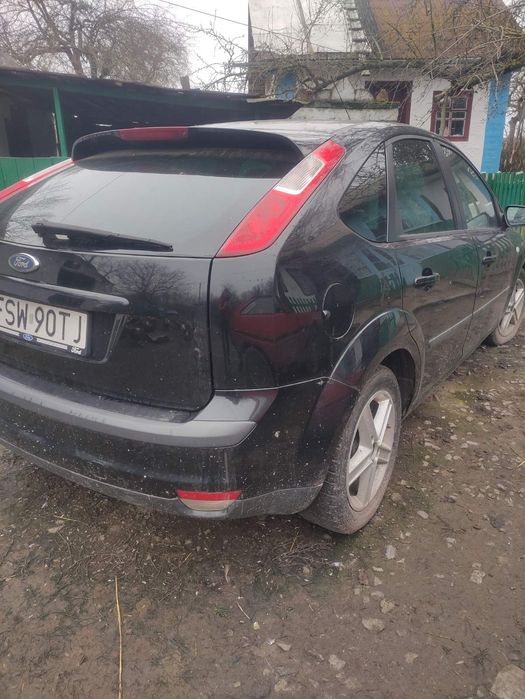 FORD FOCUS 1,6 бензин!