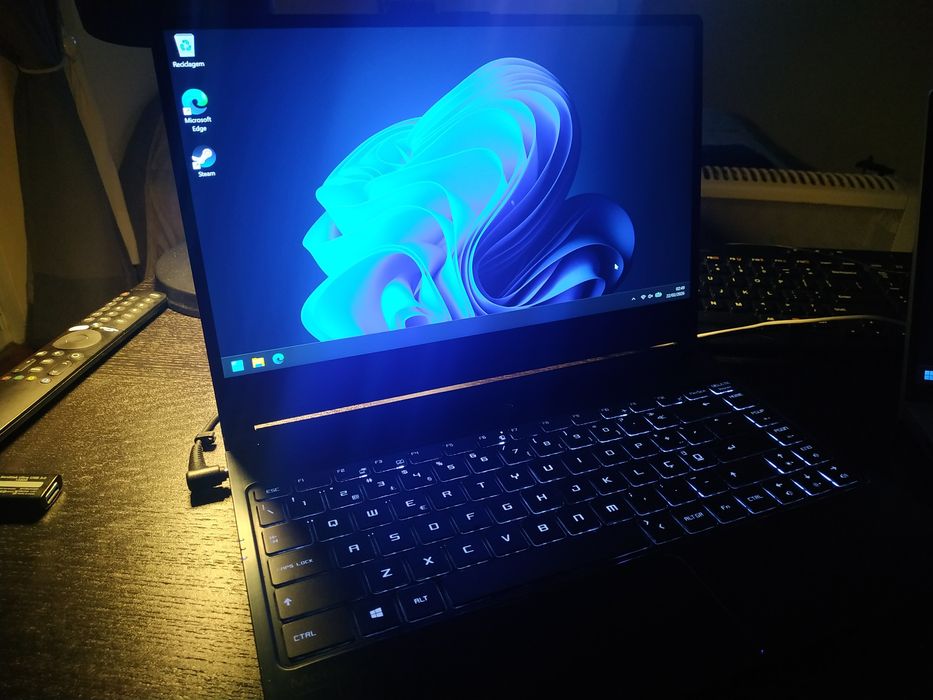 Portátil MSI Modern 14