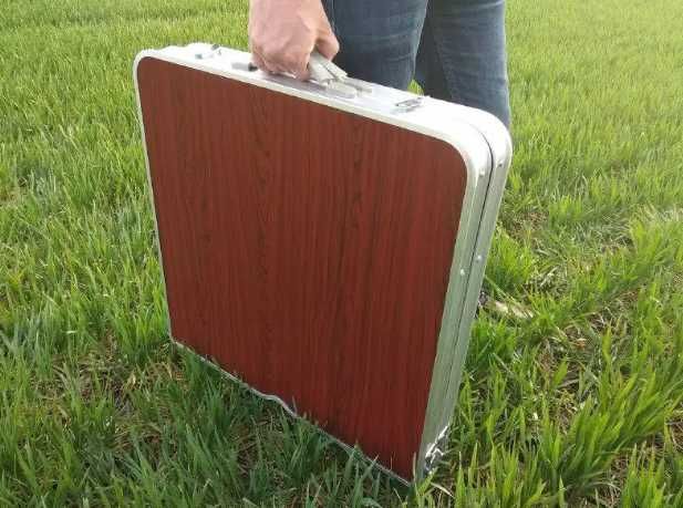 Столик розкладний для пікніка з отвором для парасольки,4 стільці,кейс