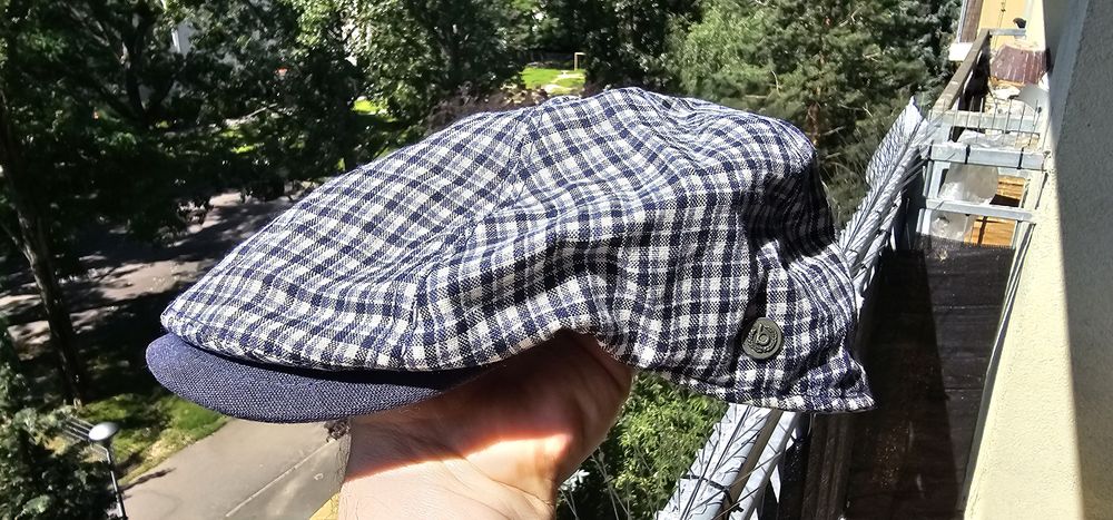 Bugatti męski kaszkiet z 100% lnu rozmiar 59cm używany