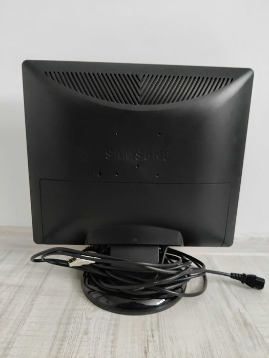 Монітор Samsung SyncMaster 931c