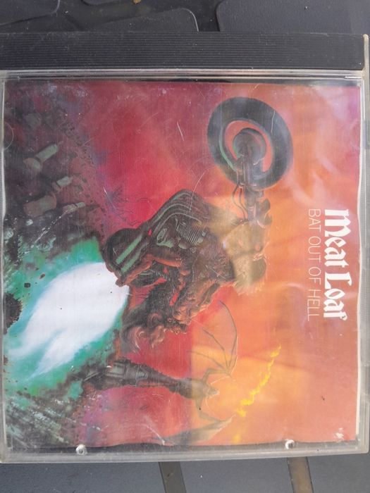 Meatloaf ; album cd Bat out of Hell⁸
