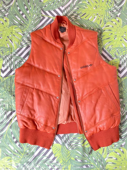 Bezrękawnik adidas brązowy