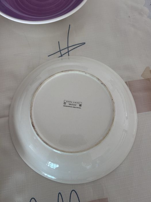 Pratos da Zara Home + oferta 2 copos de GIN