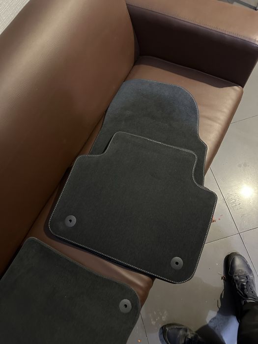 Коврики салона Туарег