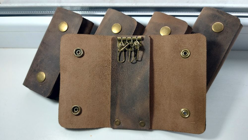 Шкіряні ключниці