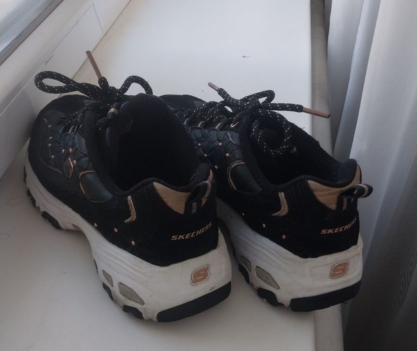Кроссовки для девочки Skechers DLites р.37-37,5Black 149267-BKGD