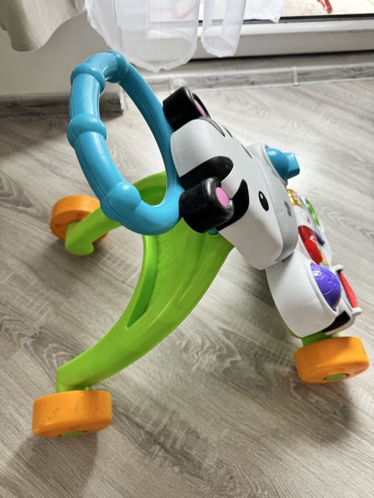 Pchacz dla dziecka / chodzik edukacyjny