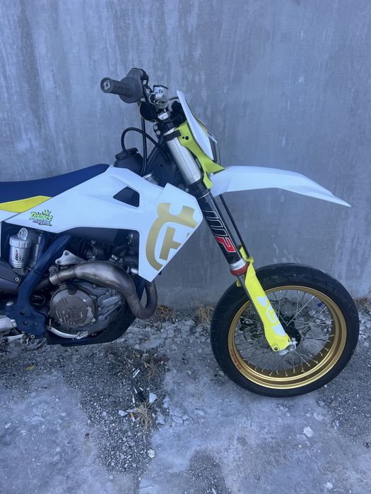 Husqvarna 2020 fc 450 supermoto