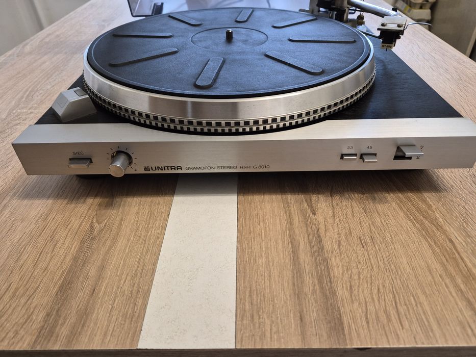 Gramofon Unitra 8010