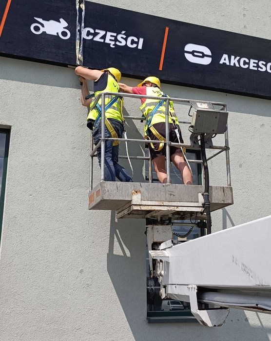 Podnosnik koszowy Zwyżka Rybnik wynajem zwyzka 24h