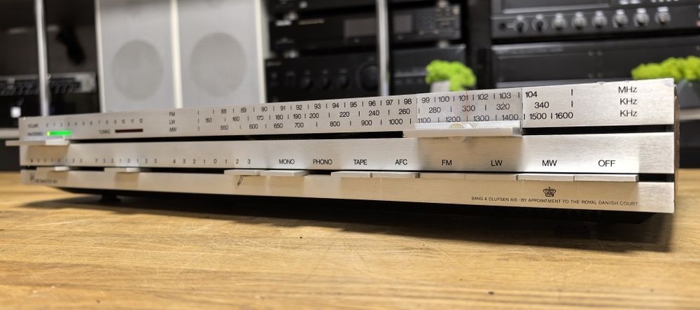 Ресивер Bang Olufsen Beomaster 901