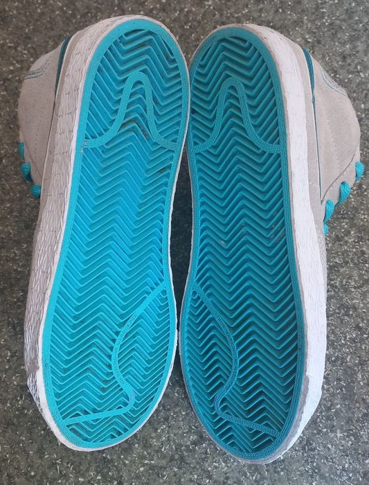 Кросівки жіночі Nike Blazer Mid 77, розмір 35