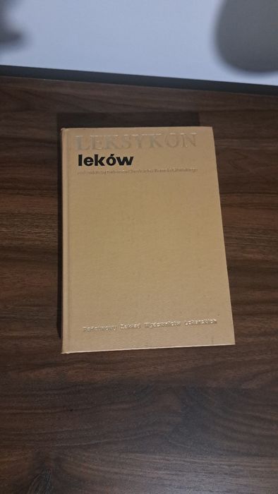 77-B/26 Książka leksykon leków