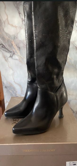 Botas pretas de couro Verão Pele excelente estado