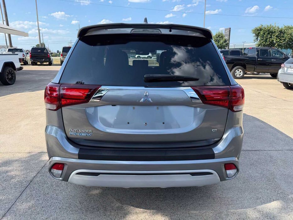 Mitsubishi Outlander PHEV SEL      2018