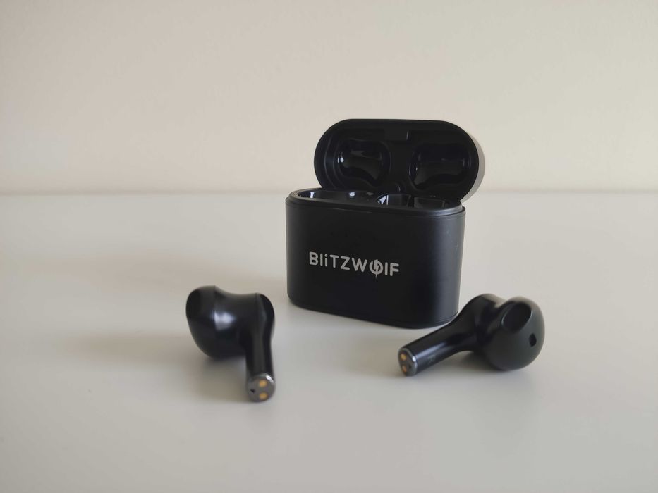 BlitzWolf® BW-FYE9 TWS Wireless Earbuds
