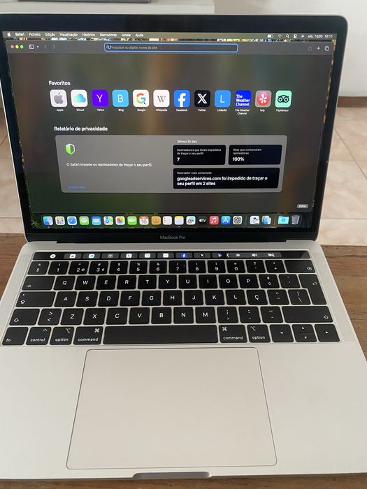 Macbook pro 2019 250 gb