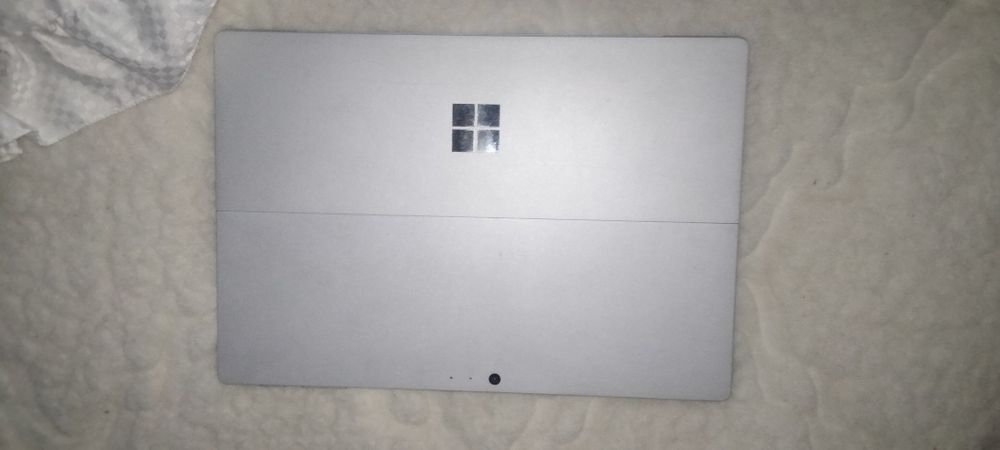 Tablet Surface cinza