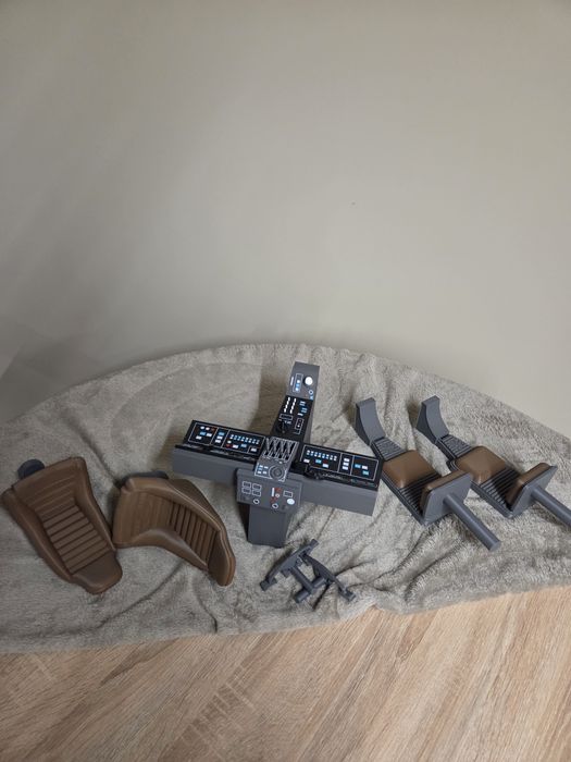 Hot toys millenium falcon cockpit 1/6 diorama
