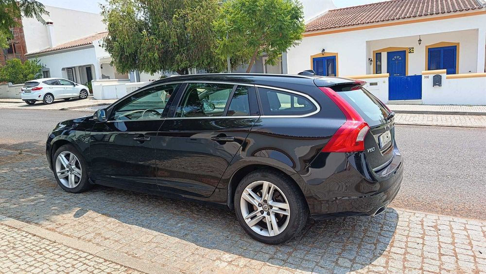 Volvo V60 — fotografia 5