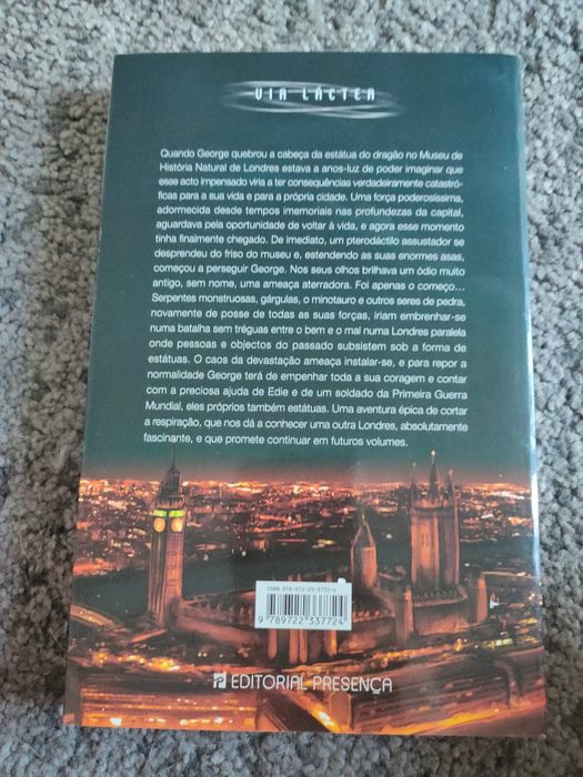 Livro "O enigma da esfinge"