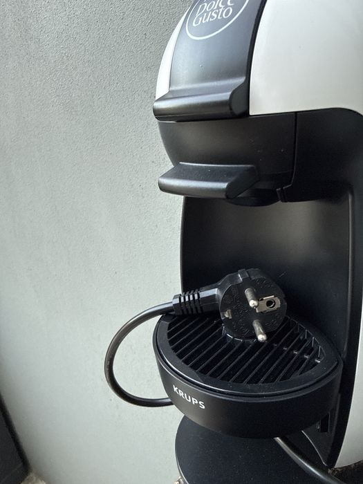 Maquina de Cafe - Nescafe Dolce Gusto - Krups