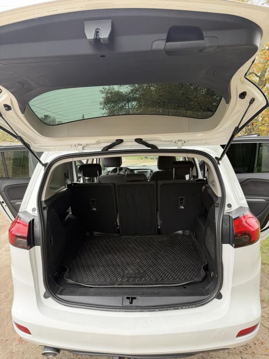 Прода Opel Zafira 2017 2.0d
