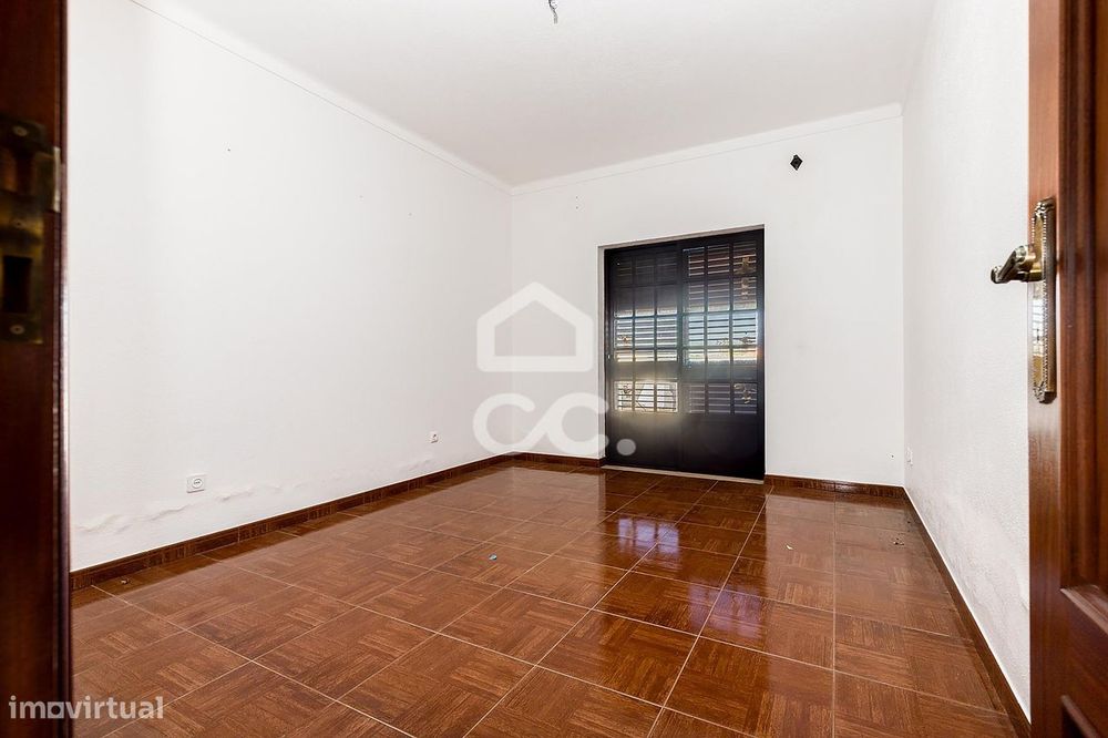 Moradia T3 Isolada inserida num lote de 720 m² em Vendas Novas, Évora