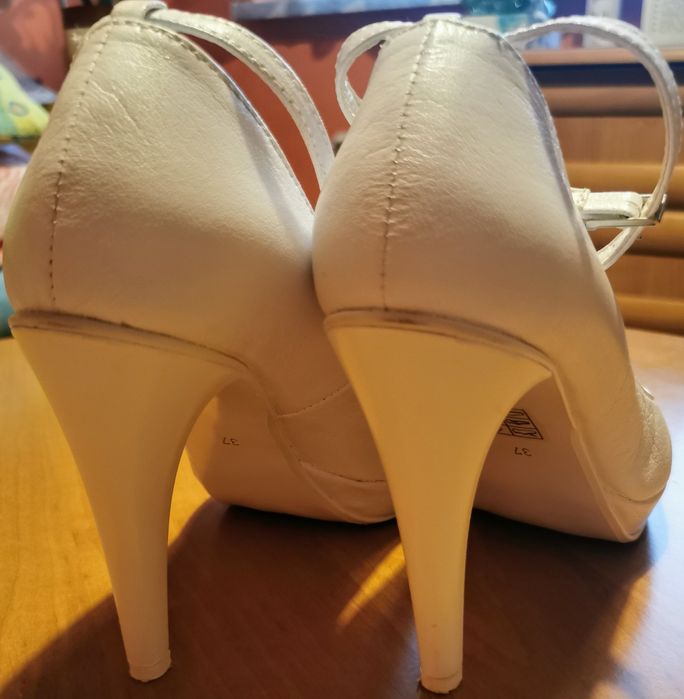 Buty do ślubu, czułenka, białe półbuty