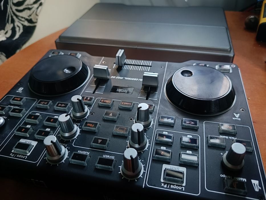 Konsola DJ 2kanałowa Hercules
