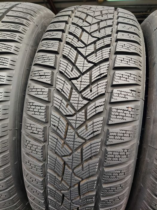 R18 235 40 шини зимові Dunlop Winter Sport 5 гарний стан преміум шини