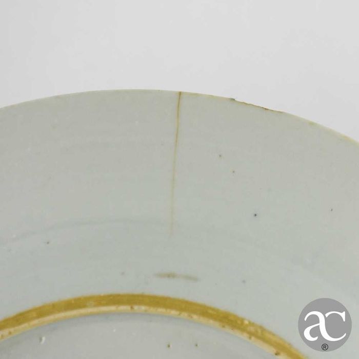 Prato porcelana China, Dinastia Qing, Período Qianlong, séc. XVIII n3