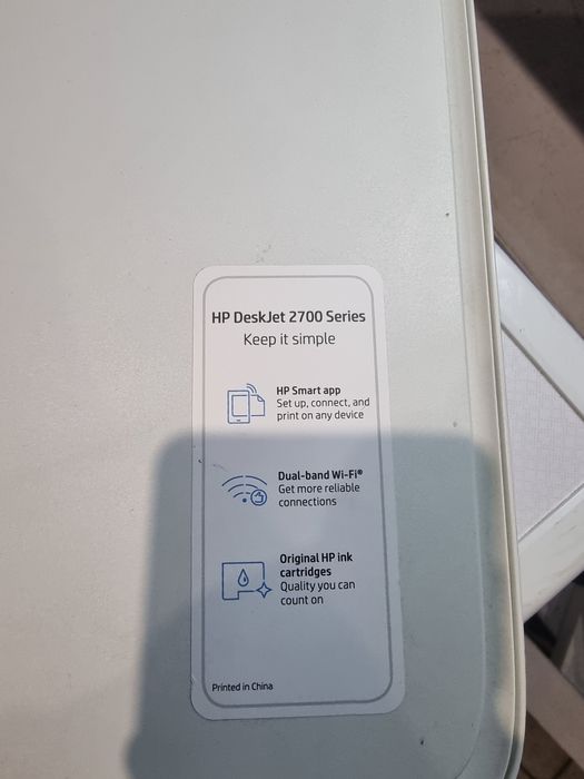 Принтер HP desk Jet 2710