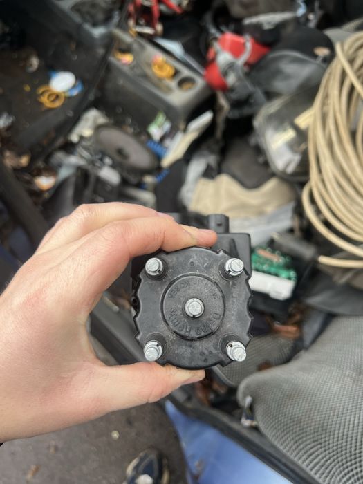 Трамблер нексия 1.5 8v