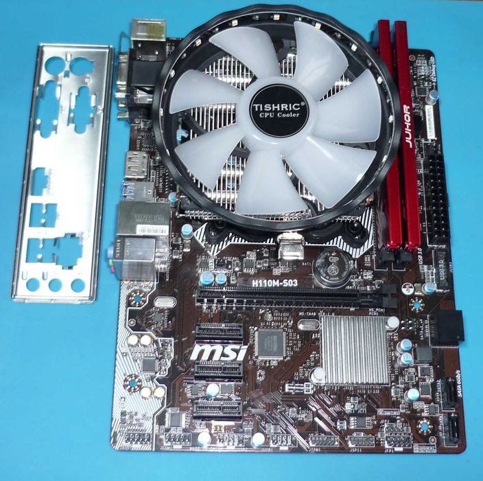 ASUS игровой комплект 1151 i7 8700 6/12ядер мать память  кулер