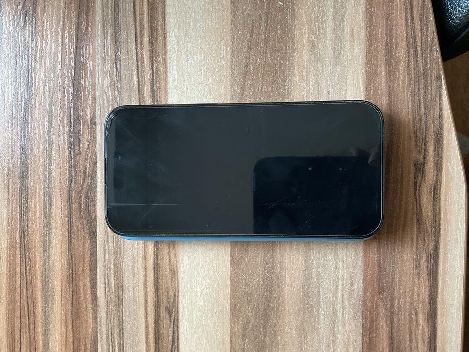 iPhone 15 ,черный
