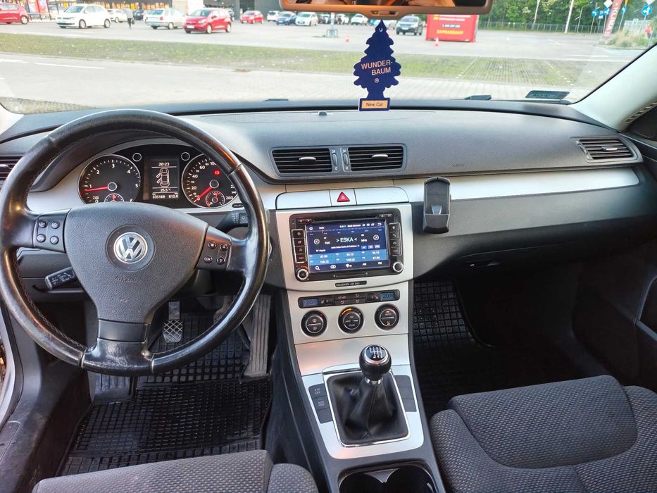 VW Passat B6 Kombi 2.0 TDI CR