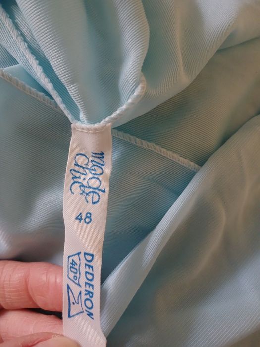 Пеньюар і нічна сорочка