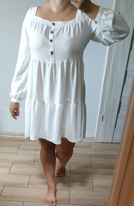 Zwiewna sukienka XL Sinsay