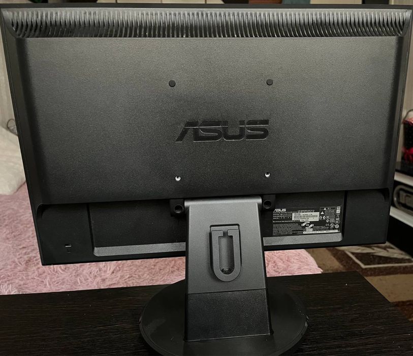 Монітор Asus VW195D 19ʼ 1440*900