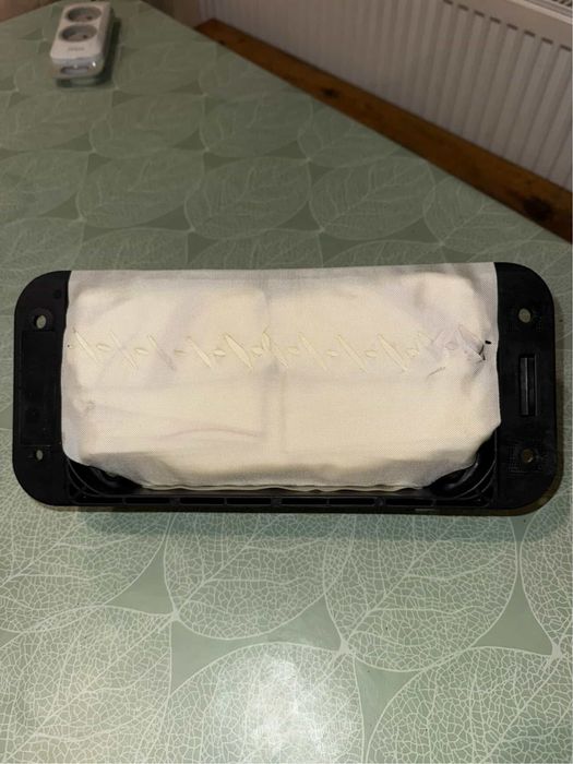 A2128604002 Подушка безпеки пасажира Mercedes-Benz E W212