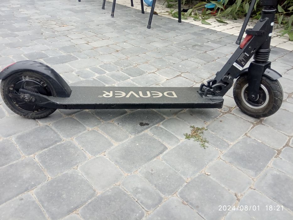 Електро самокат Denver. Потрібна заміна батареї.