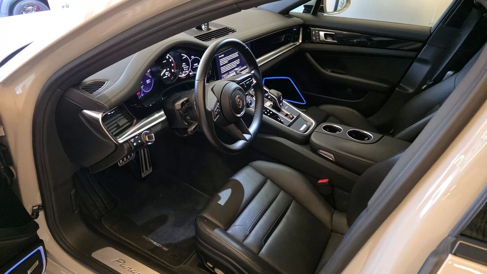 Porsche Panamera Sport Turismo 4S E-Hybrid