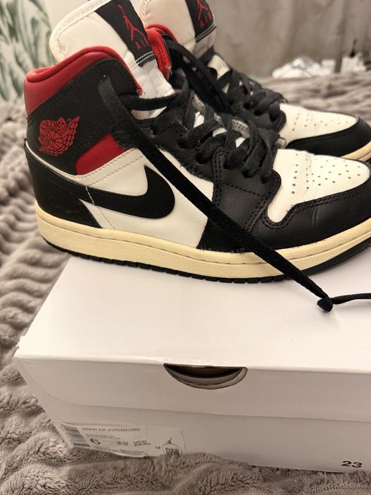 Nike Jordan 1 Mid- Rizmiar 36,5 (22)