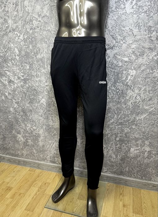 Adidas climalite штаны M размер спортивные зауженные черные
