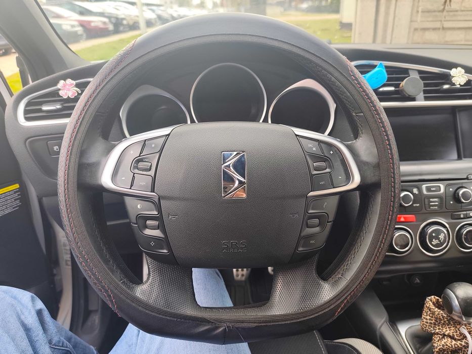 Sprzedam Citroen DS4