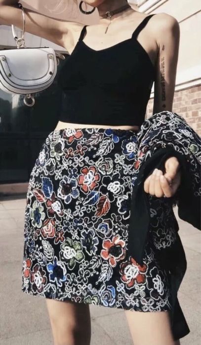 Zara спідниця розмір м